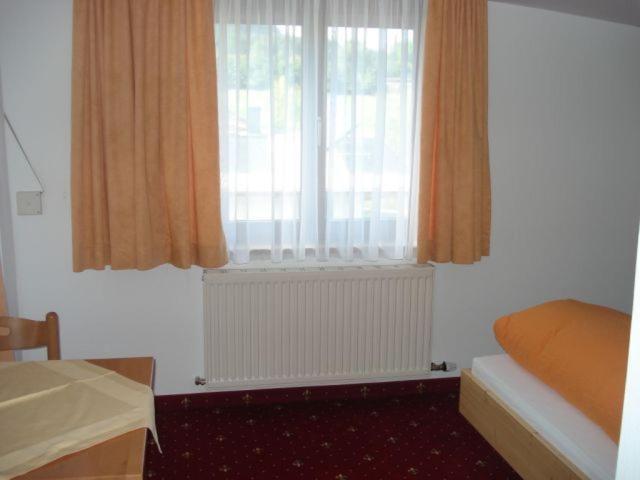 Gaestehaus Sillaber-Gertraud Nuck Söll Chambre photo